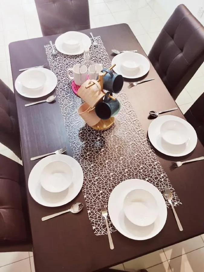 Kepong Homestay Selayang Batu Caves By Warm Home Kuala Lumpur